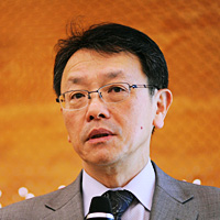 平田 直